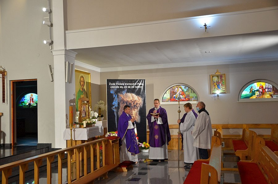 zaduszki 06